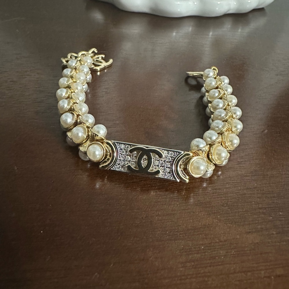 Chanel Pearl Bracelet Double C Emboss